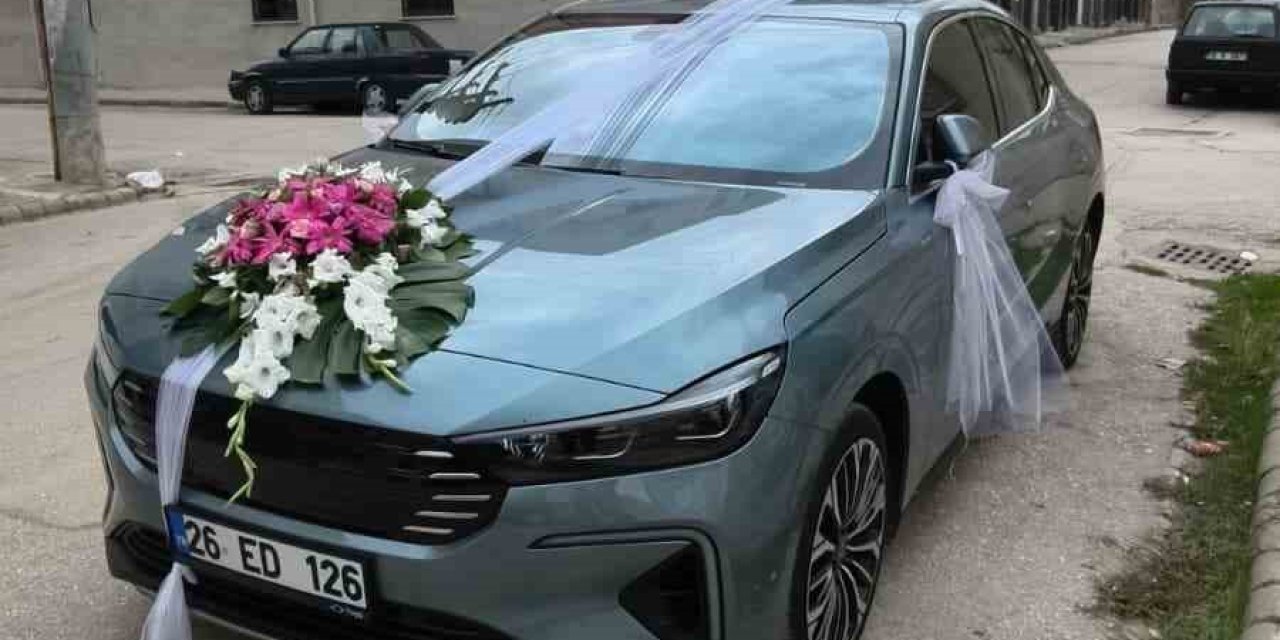 Gelin Arabası Yapılan TOGG'a Yoğun İlgi