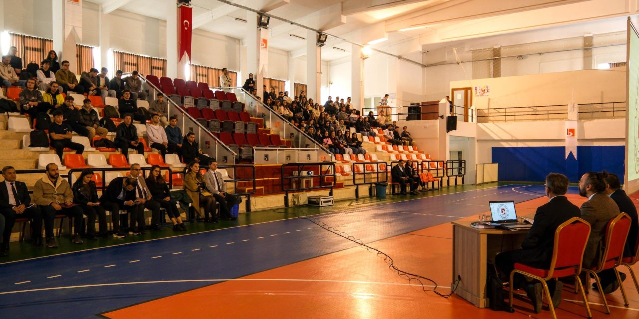 BŞEÜ'de oryantasyon eğitimi başladı