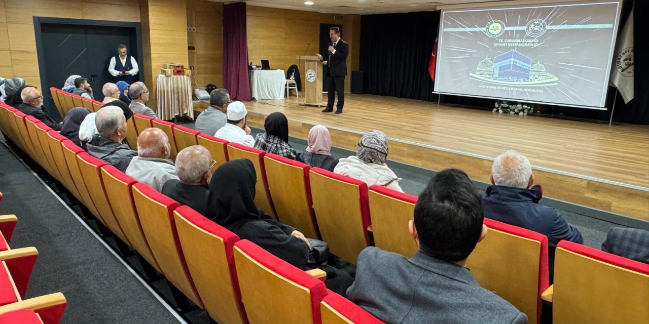Gölpazarı'nda Umre Semineri