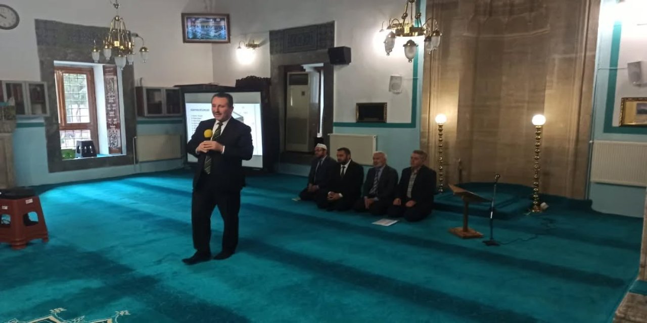 Bozüyük'te Umre Semineri