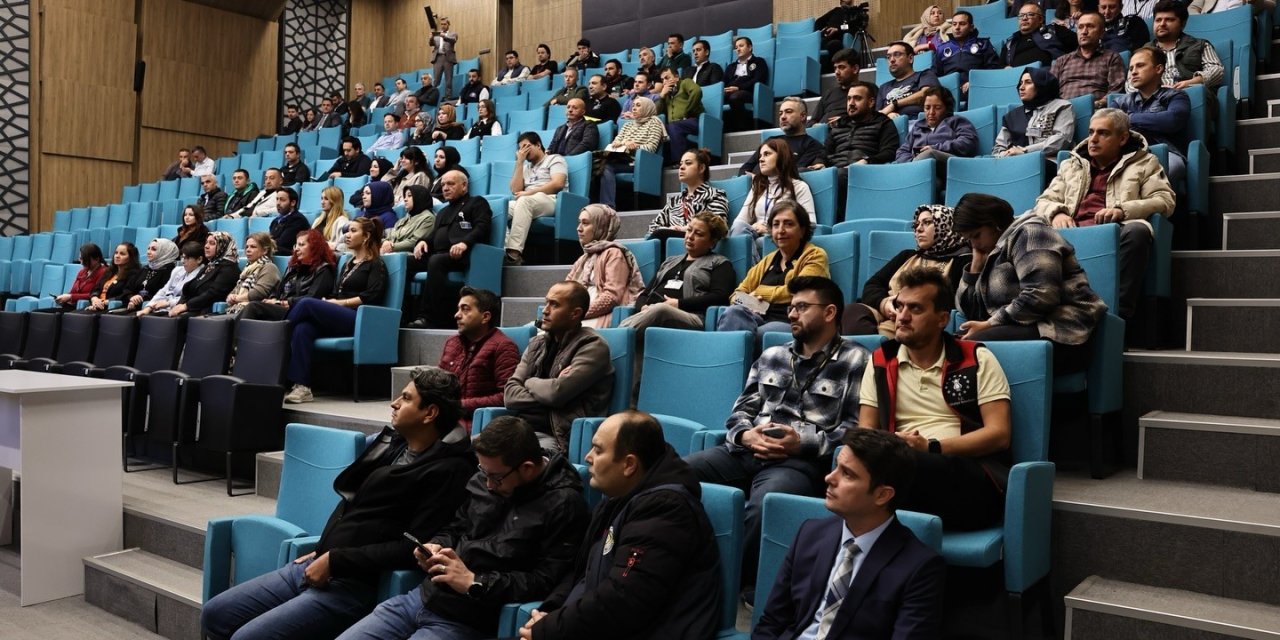 Belediye Personeline "İş Ahlakı" Eğitimi Verildi