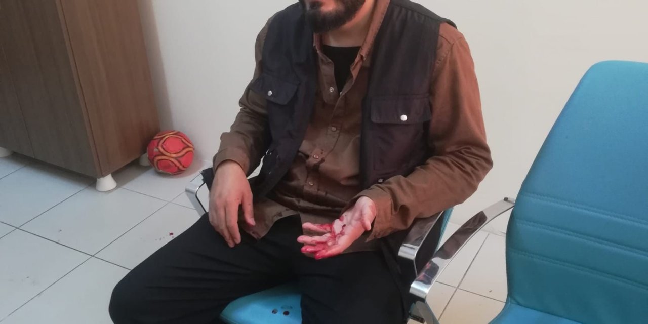 Lisede Gündüz Vakti Gasp  Dehşeti