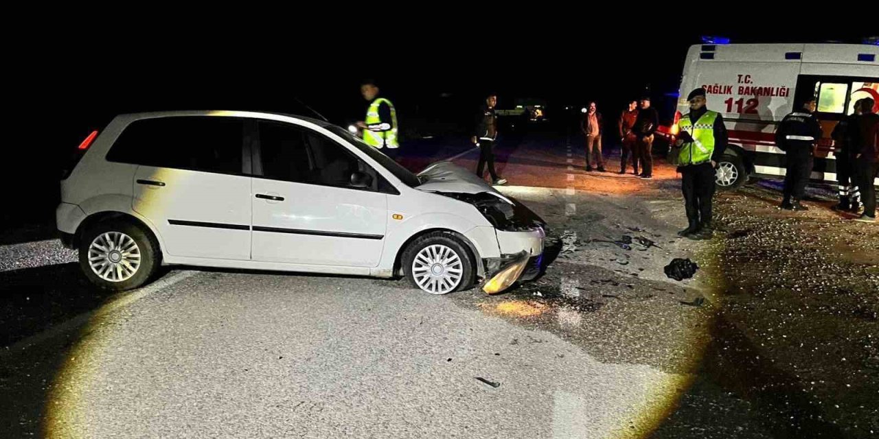 Otmobiller Kafa Kafaya Çarpıştı