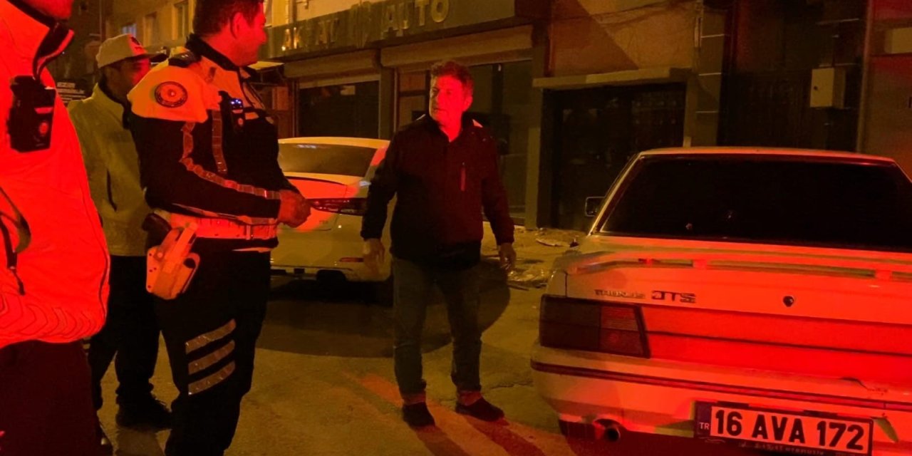 Alkollü Sürücü Aracını Öve Öve Bitiremedi