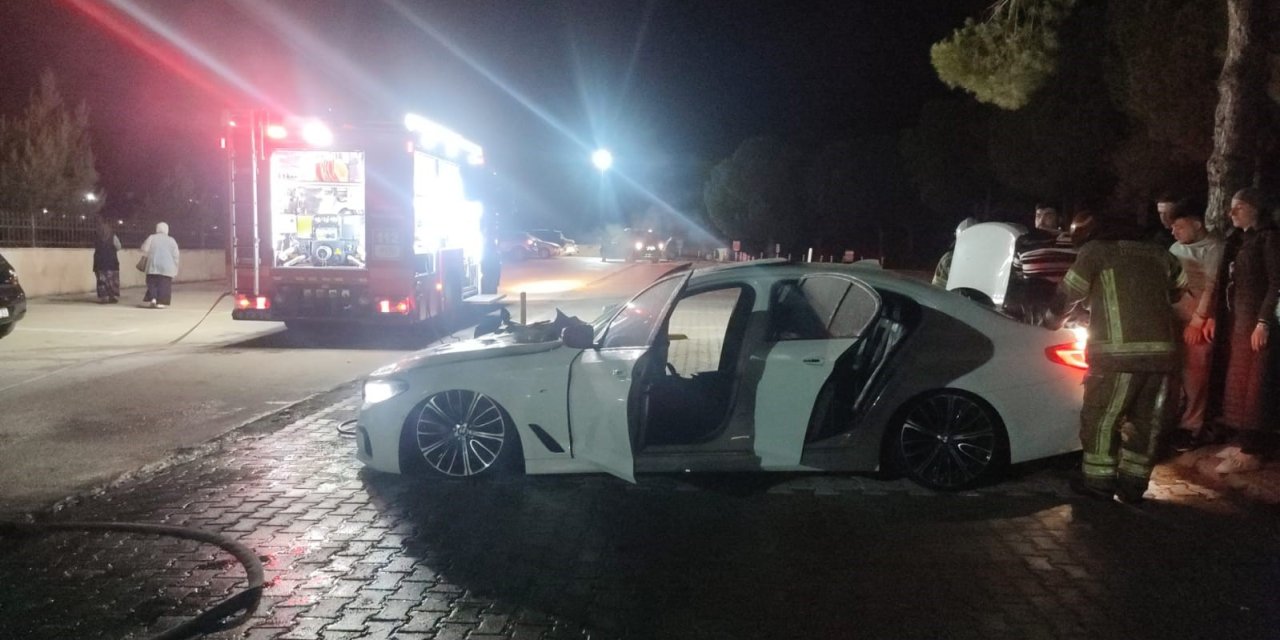Otoparkta Araç Yangını