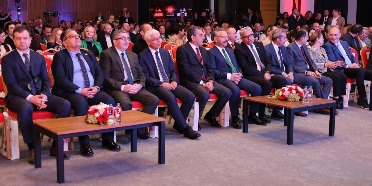 BŞEÜ, Eskişehir Teknoloji Geliştirme Bölgesi III. Zirvesinde