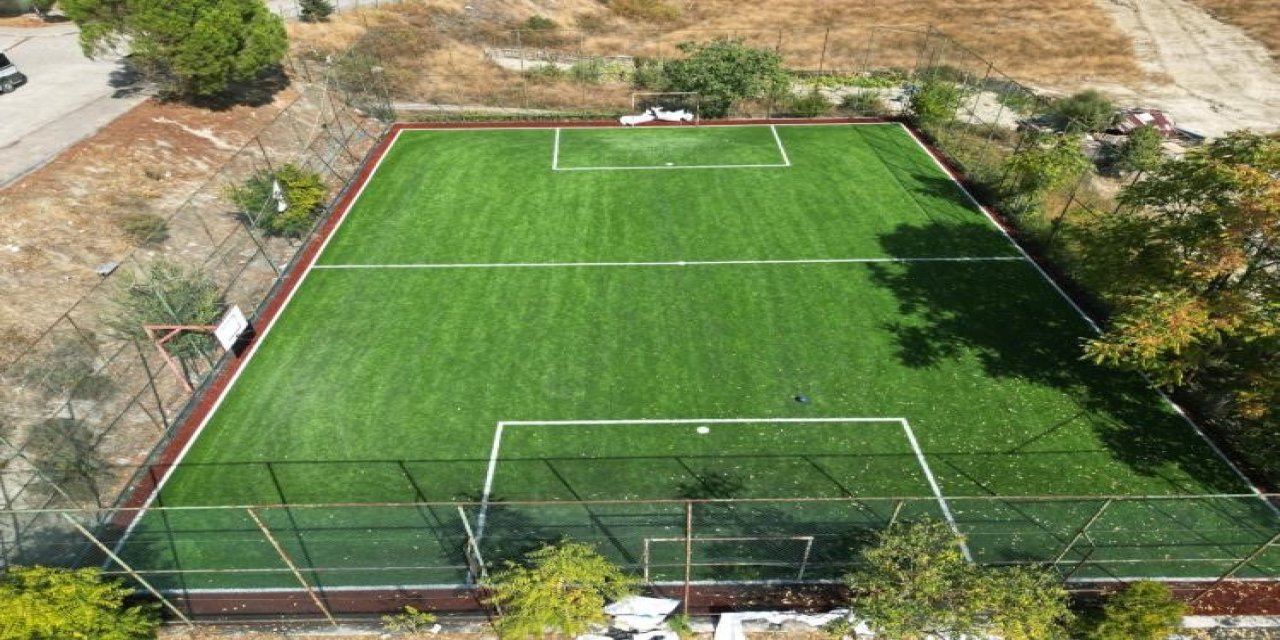 Yeni Parklar Ve Spor Alanları Kazandırılıyor