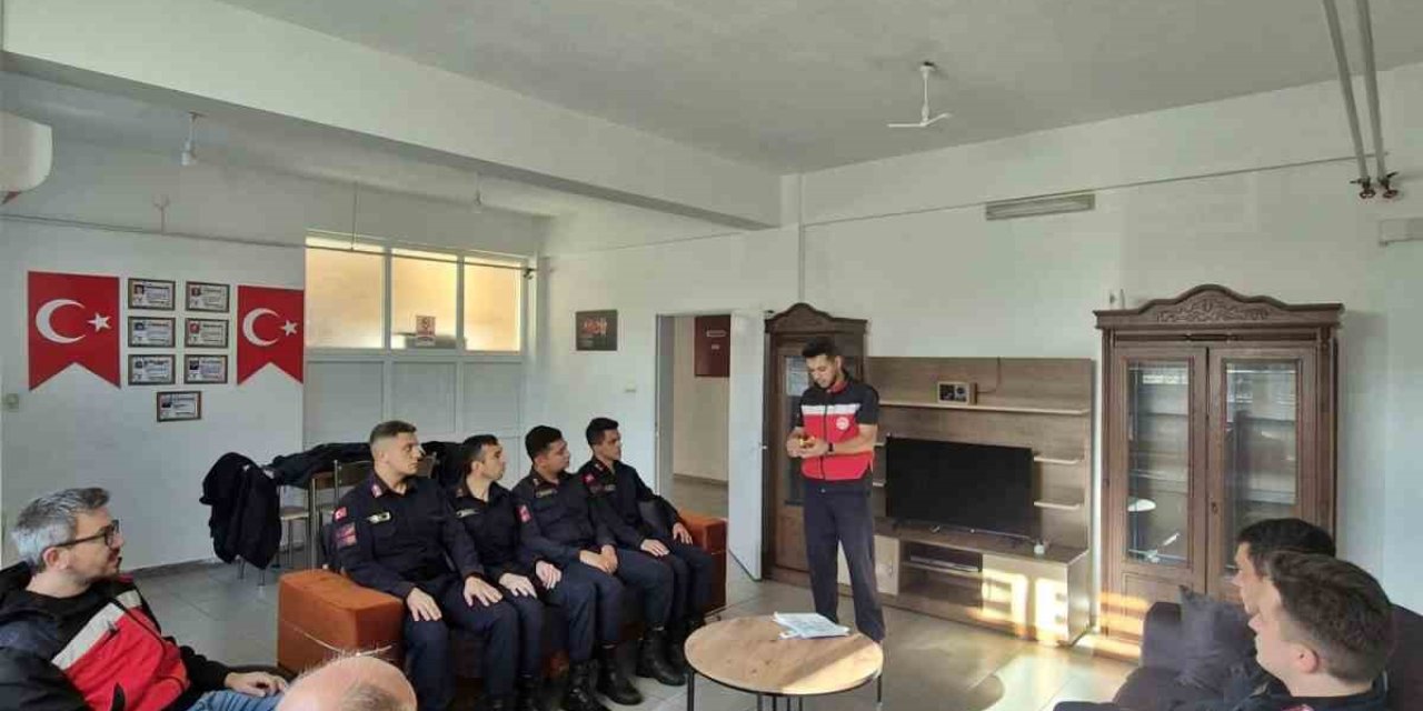 Hayvan Nakillerinde Belge Kontrolü Ve Bilgilendirme Çalışmaları