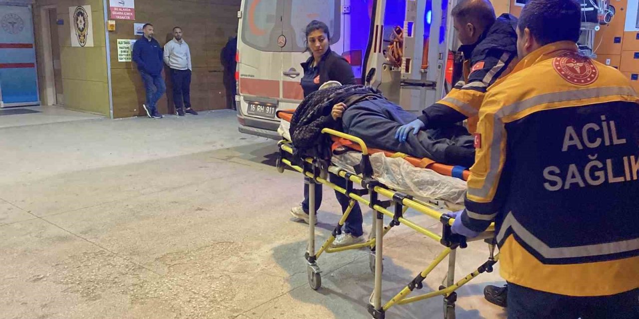 Otobüsün Çarptığı Adam Ağır Yaralandı