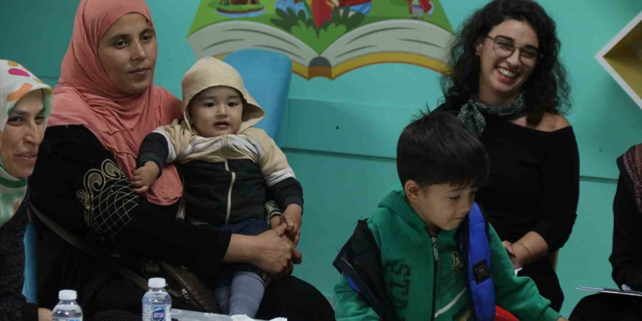 Psikolojik Danışmanlar, Velilerle Bir Araya Geldi