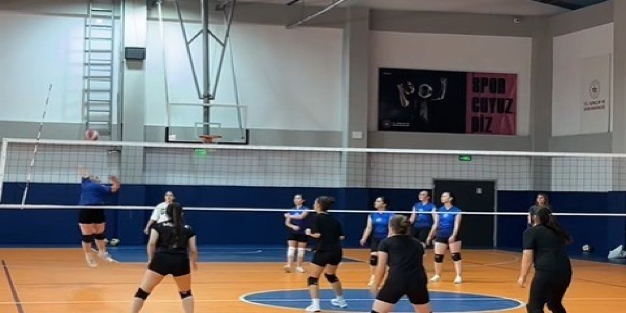 Pazaryeri’nde Cumhuriyet Kupası Voleybol Heyecanı