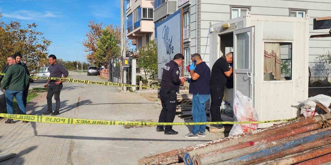 65 Yaşındaki Bekçi Çalıştığı Şantiyede Ölü Bulundu