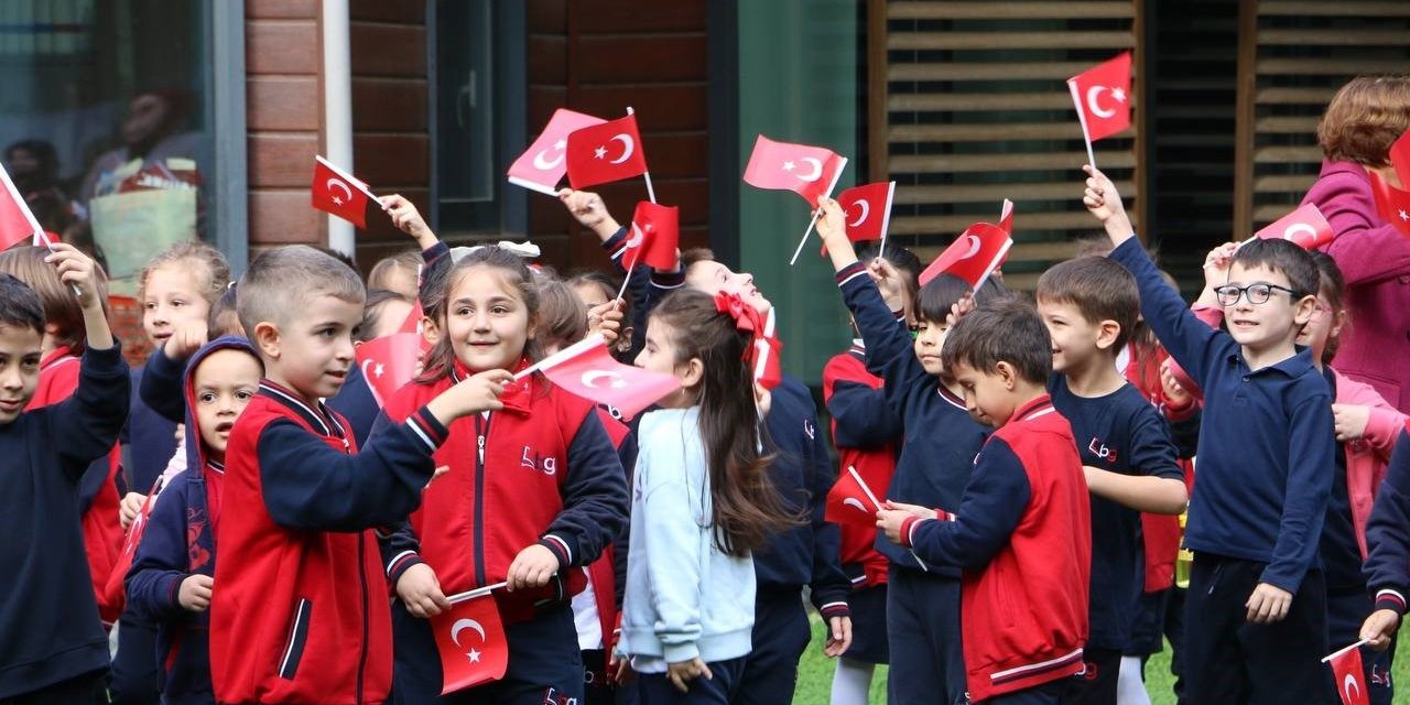 Cumhuriyet Bayramı İçin Coşkulu Kutlama