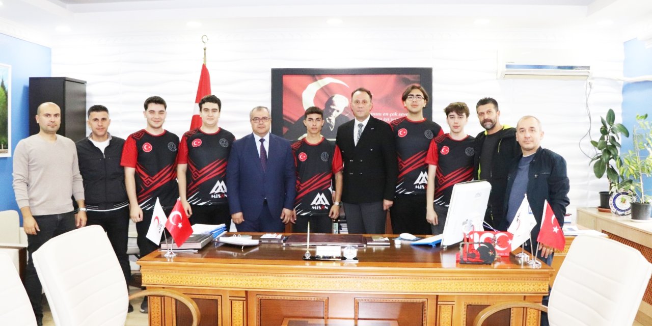 Bozüyüklü Öğrenciler ROBOCHALLENGE-25’e katılacak