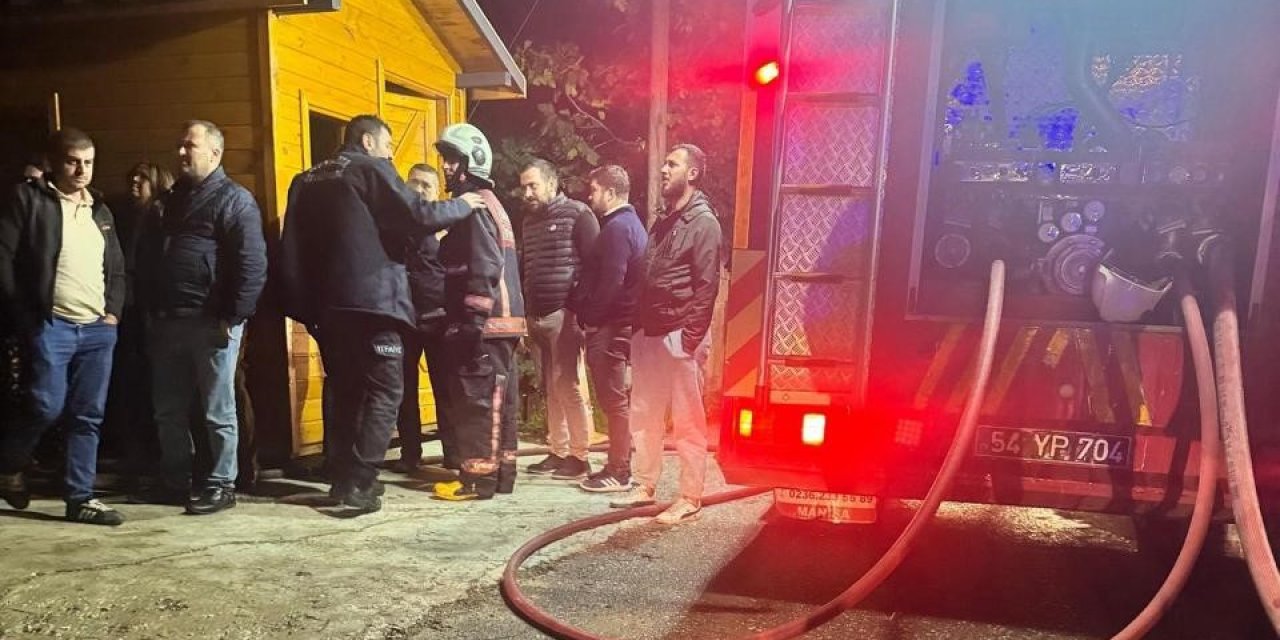 Marangoz Atölyesinde Çıkan Yangın Söndürüldü