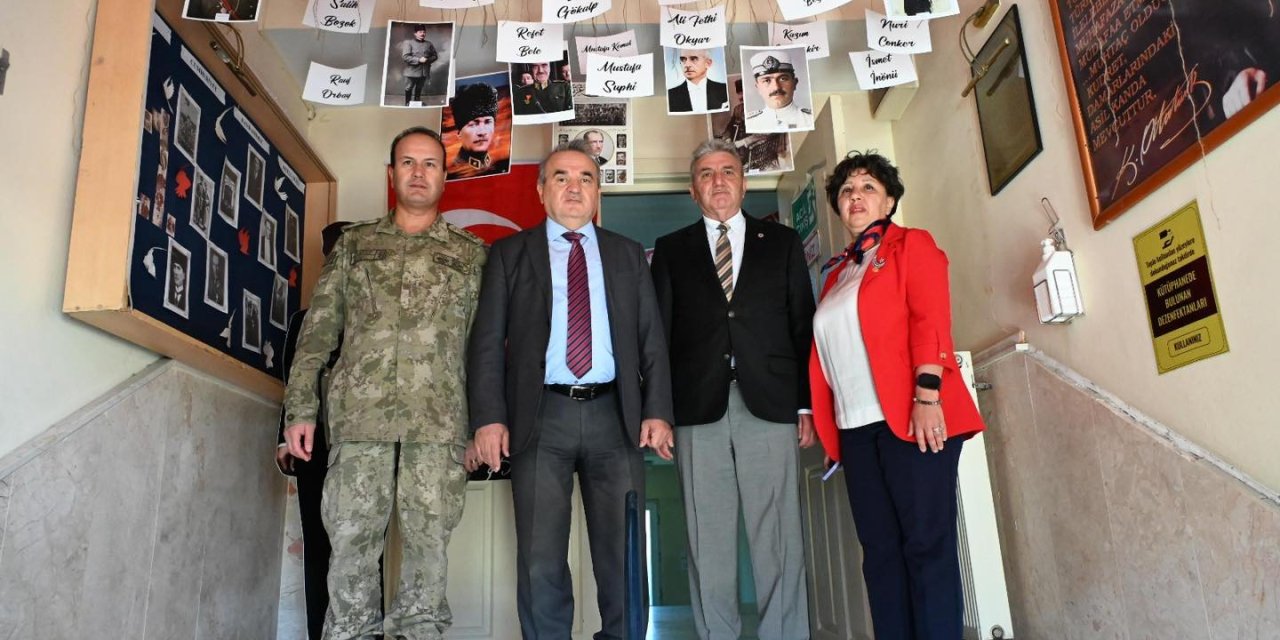 Bozüyük'te Atatürk Fotoğraf Sergisi