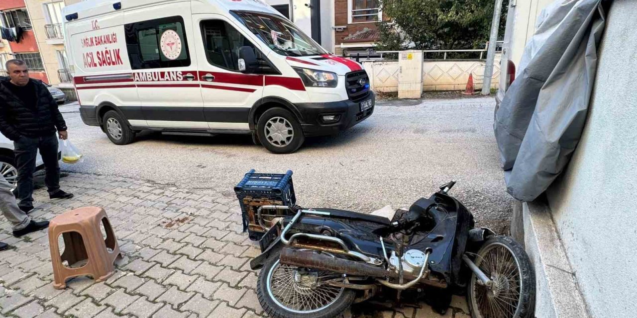 Ticari Araç İle Motosiklet Çarpıştı