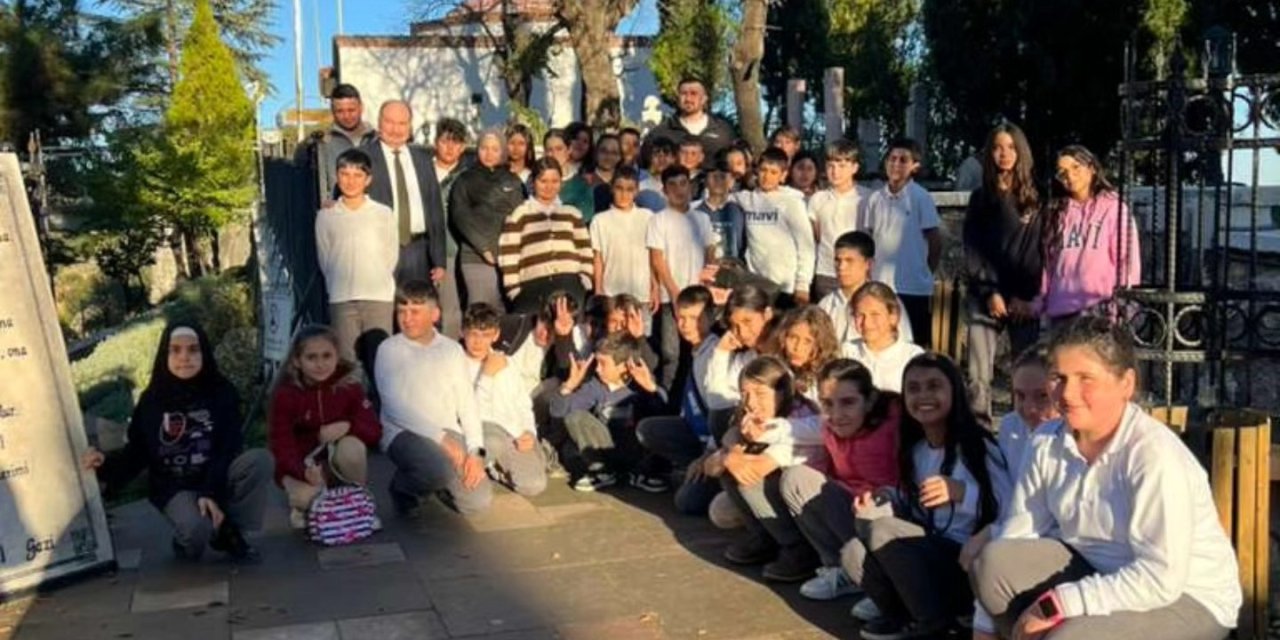 Öğrenciler Bilecik'i Gezdi