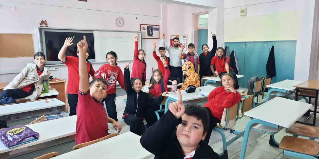 Bilecik’te Gençler Manevi Değerlerle Buluşuyor