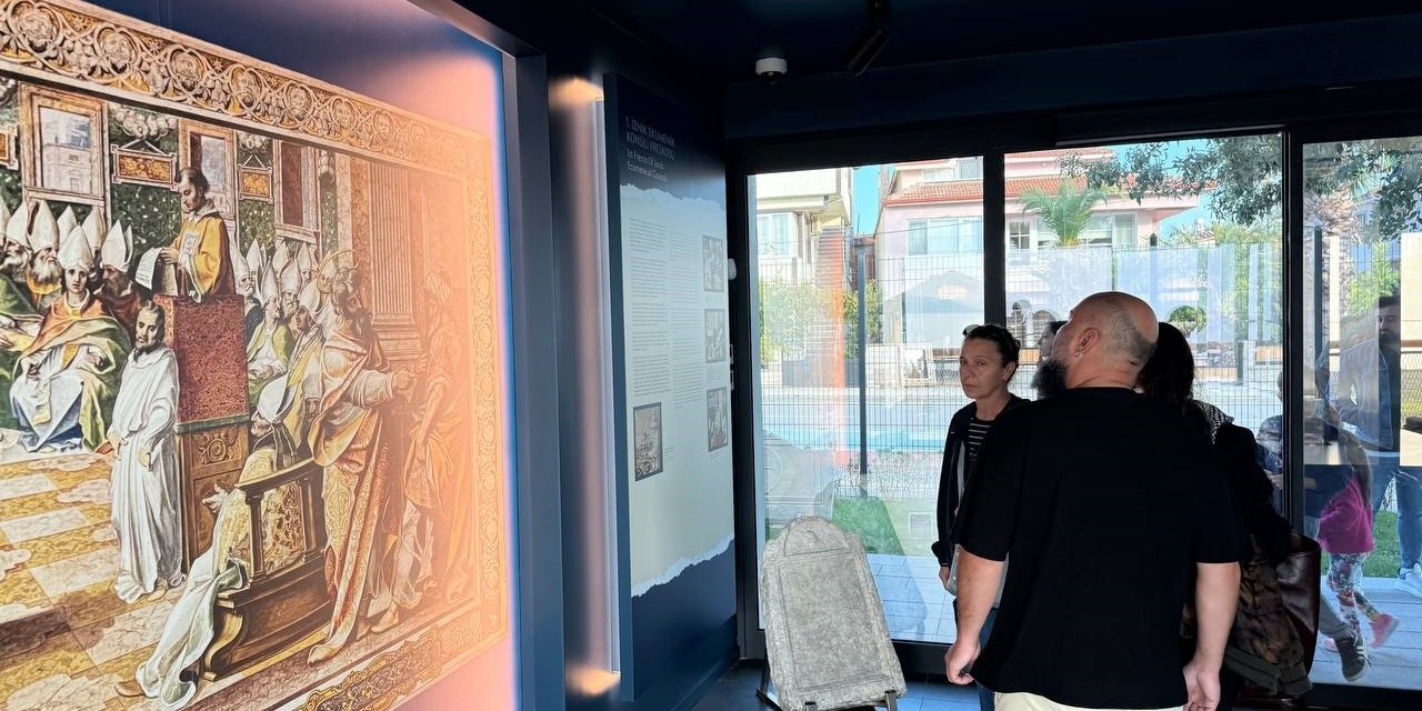 2 Bin Yıllık Beddua Görenleri Hayrete Düşürdü