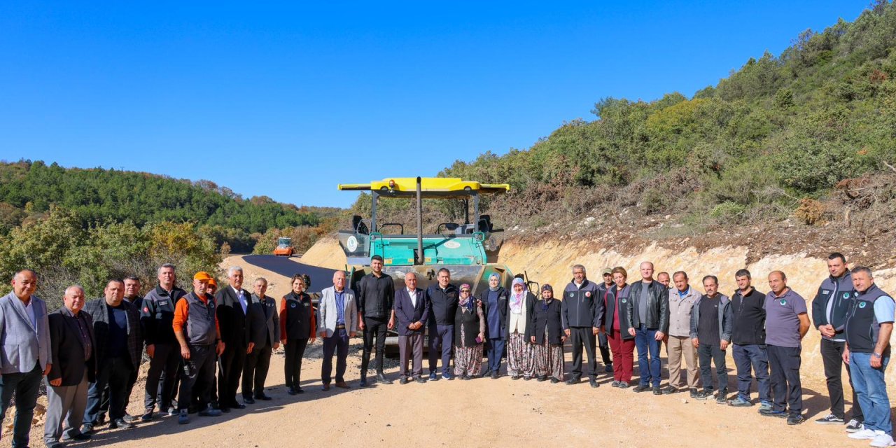 Vali Sözer, asfalt çalışmalarını inceledi