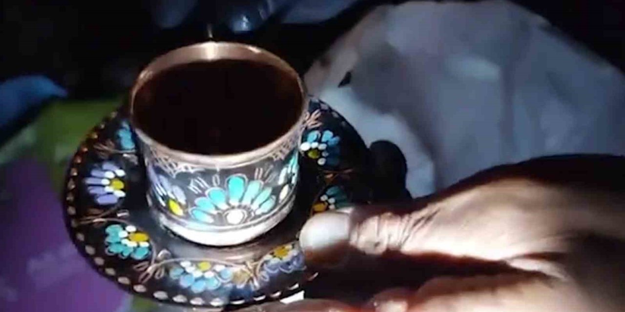 Çöp Çöp Dolaşıyorlar, Buldukları İse Servet Değerinde