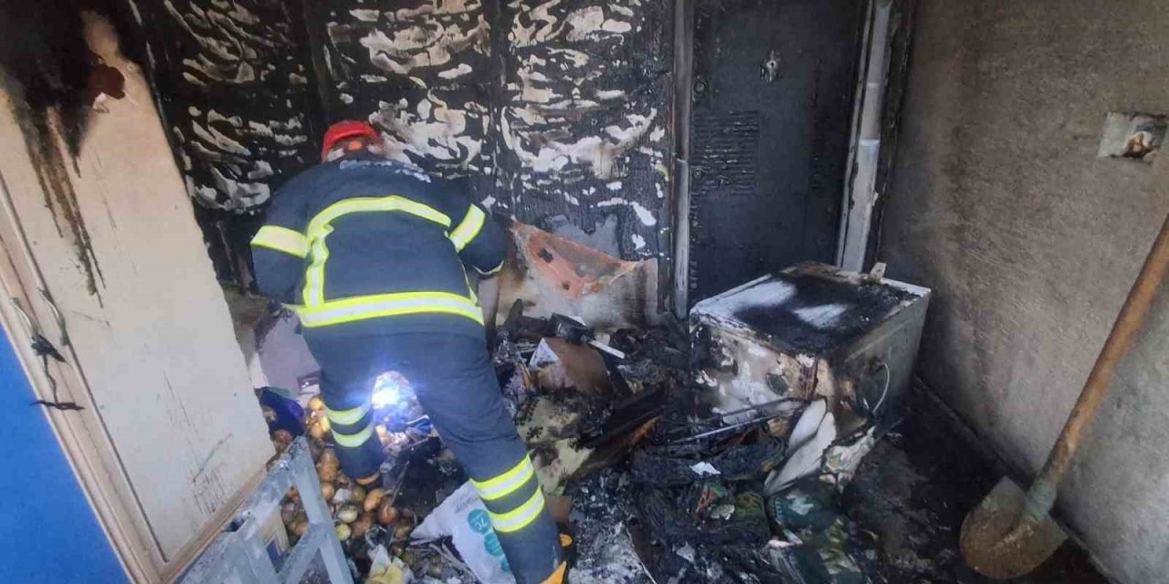 Ev Yangını Korkuttu