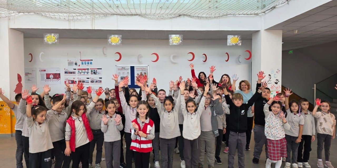 Bozüyük'te Kızılay Sokağı Açıldı