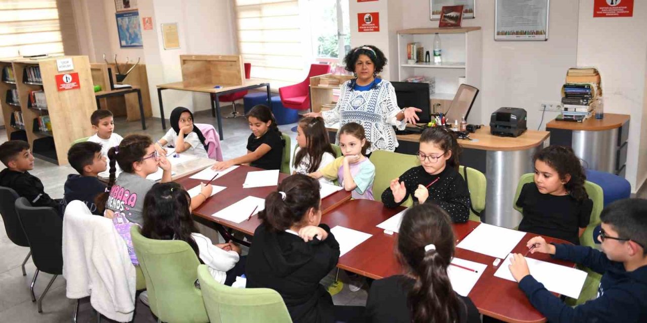 Çocuklar Yeteneklerini Bu Atölyede Keşfediyor