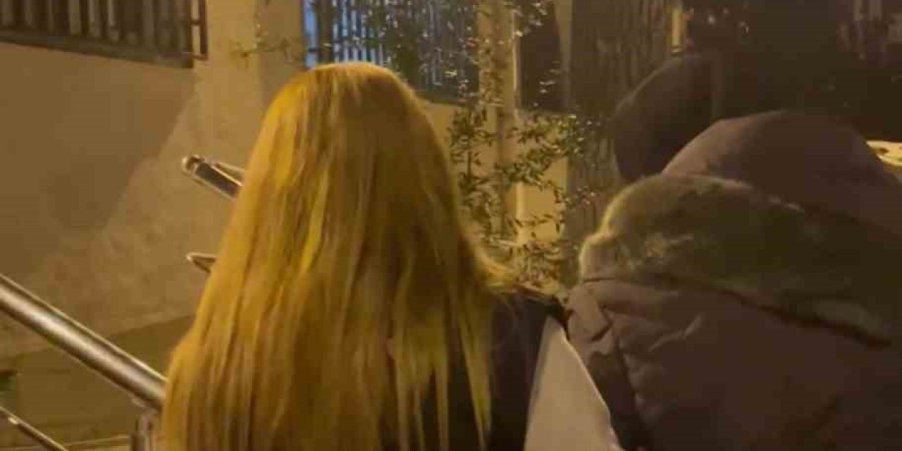 Müşterileri Adına Kredi Çeken Beyaz Eşya Bayisi Kadına Ev Hapsi Verildi