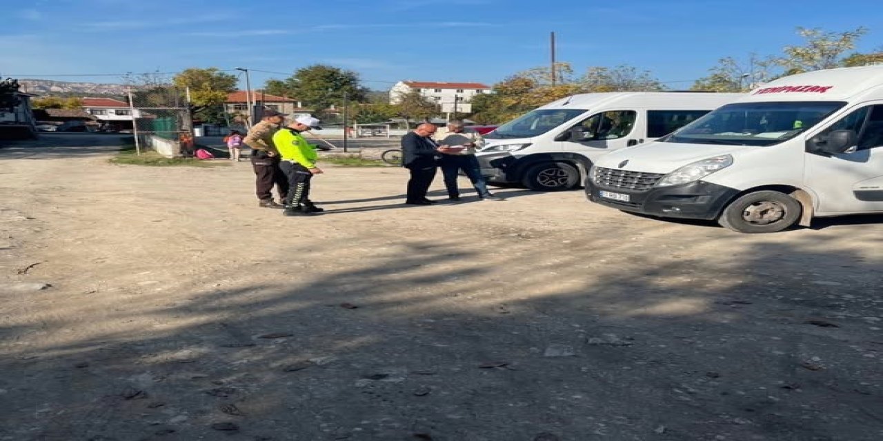 Öğrenci Servisleri Denetlendi