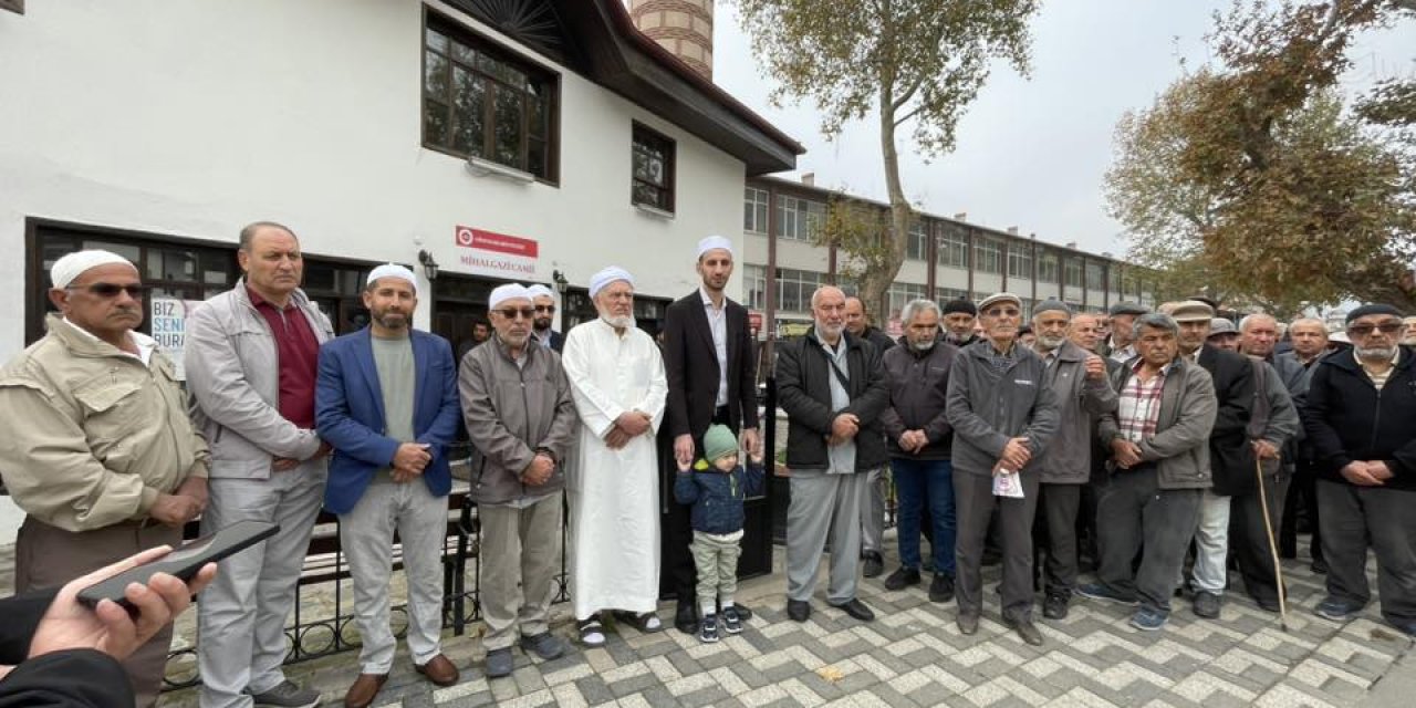 Gölpazarı'nda Umreciler Uğurlandı