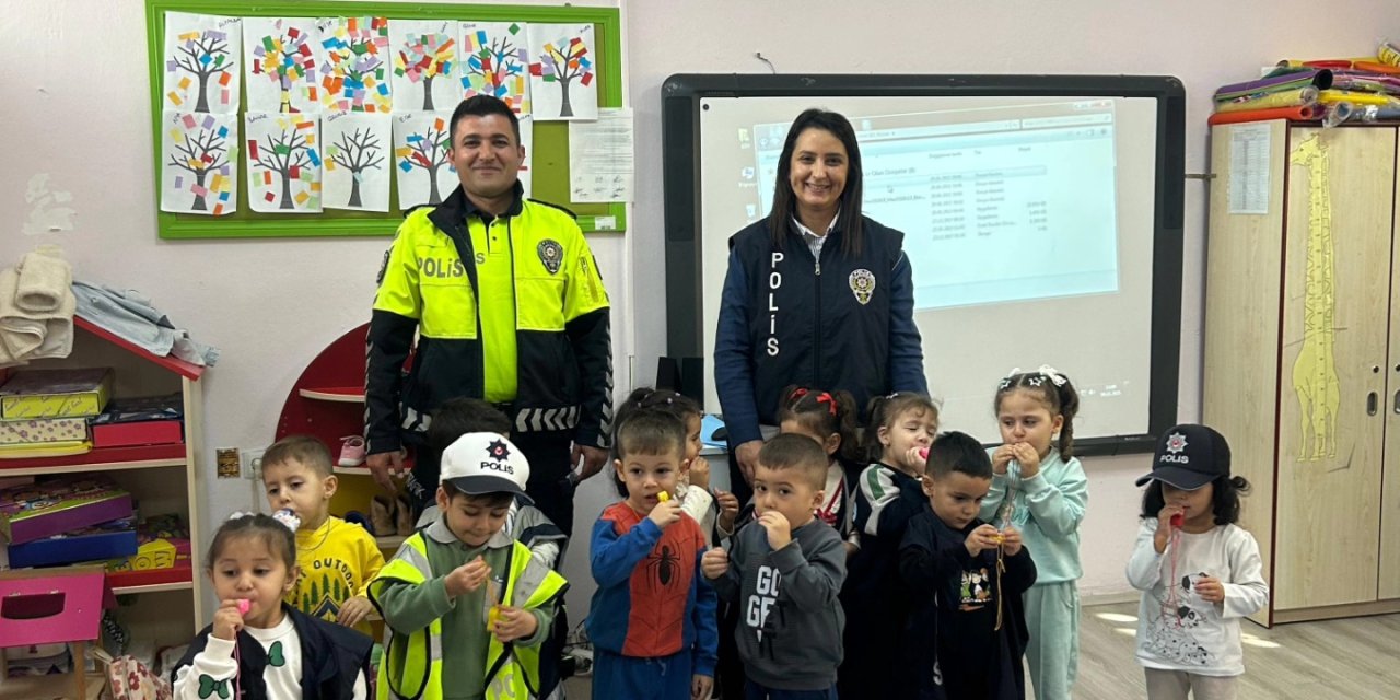 Öğrencilere Polislik Mesleği Tanıtıldı