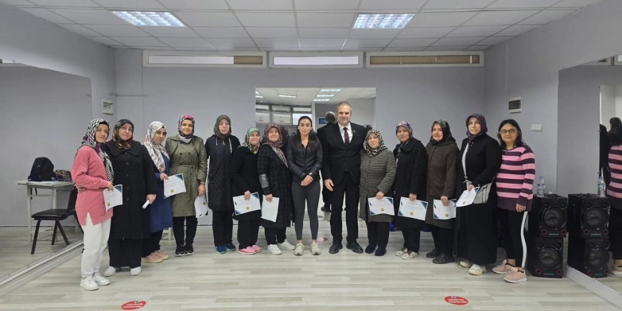 Fitness Kursu Sertifikayla Sona Erdi