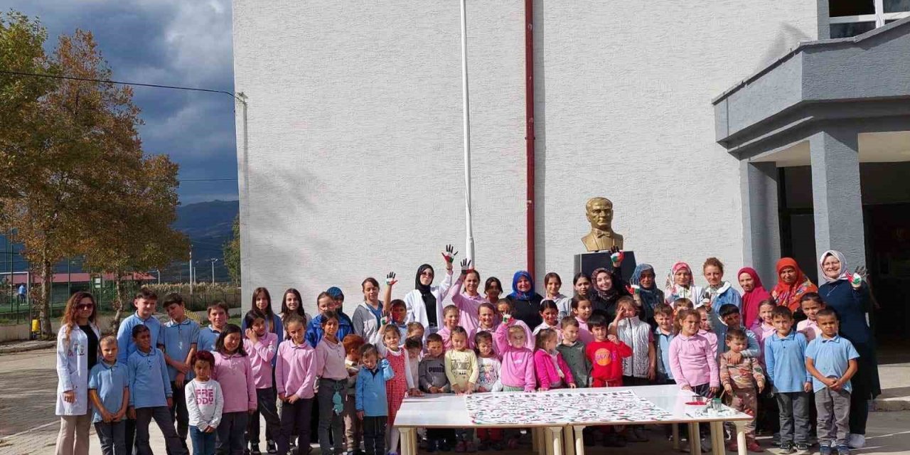 Gazze’ye 400 Bin Liralık Destek