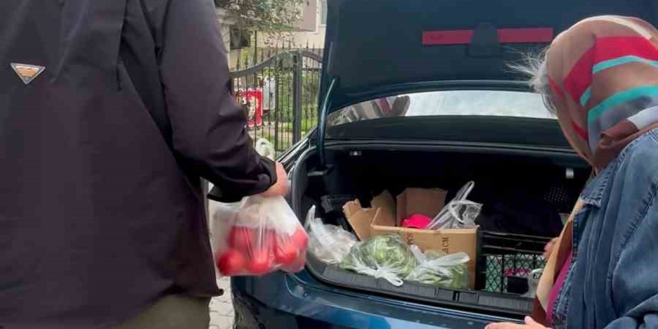 Makam Aracını Yaşlı Kadına Tahsis Etti
