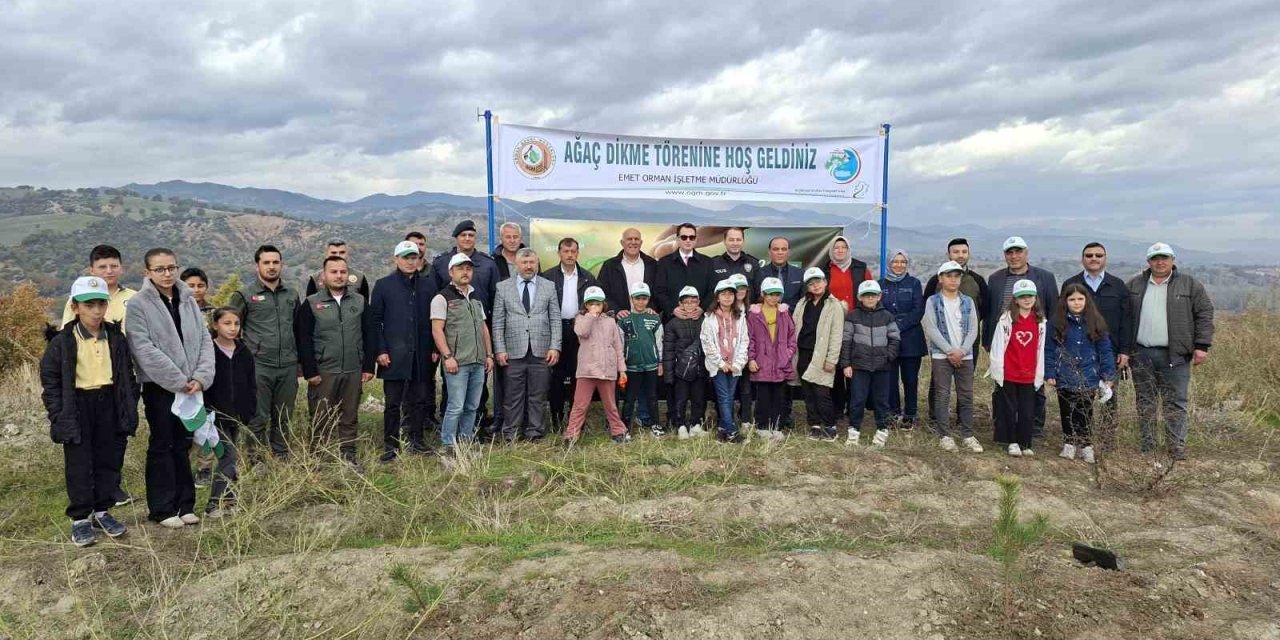 150 Fidan Toprakla Buluştu