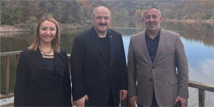 Mustafa Varank’tan Pazaryeri’ne sürpriz ziyaret