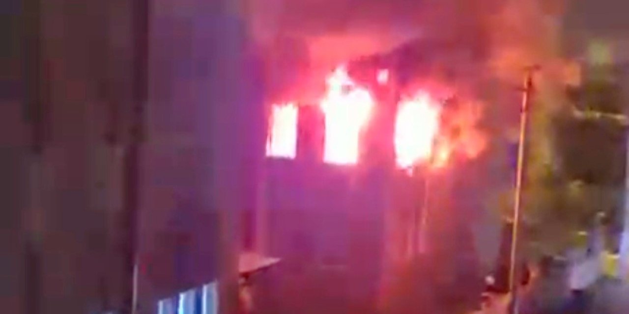 Apartman Dairesinde Yangın: 5 Kişi Kurtarıldı