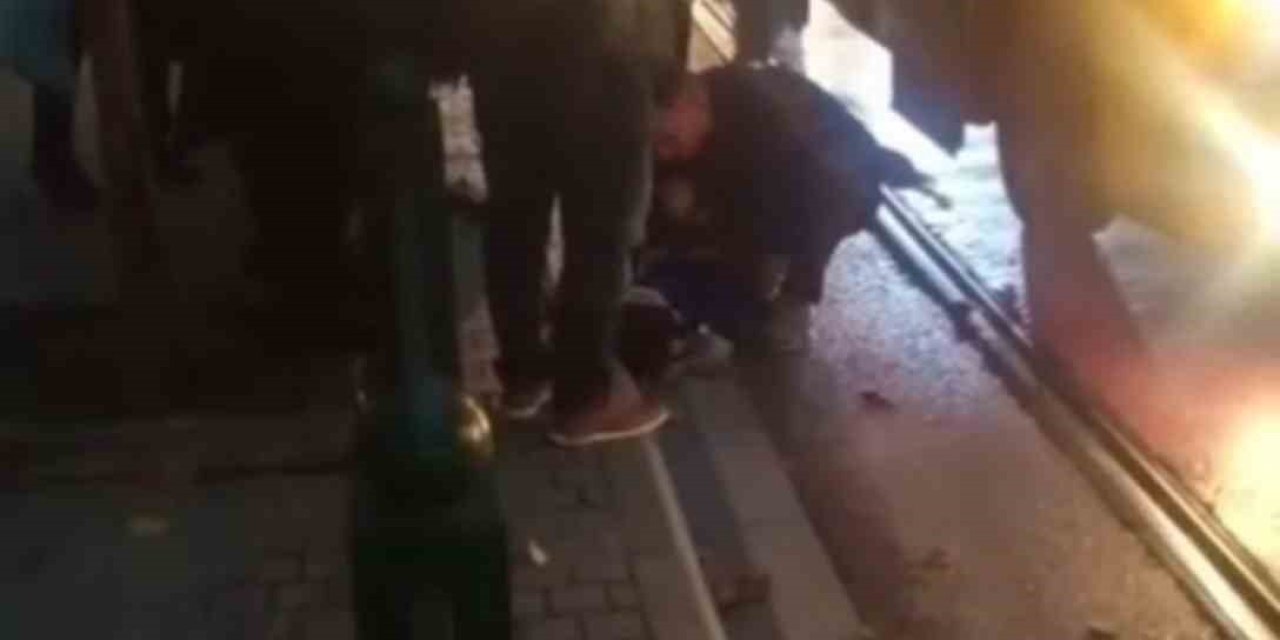 Minibüsün Çarptığı 9 Yaşındaki Çocuk Yaralandı