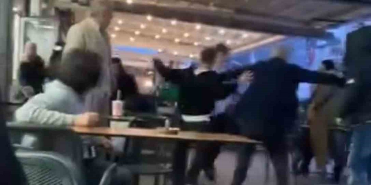 Gençlerin Meydan Muhaberesi Kamerada