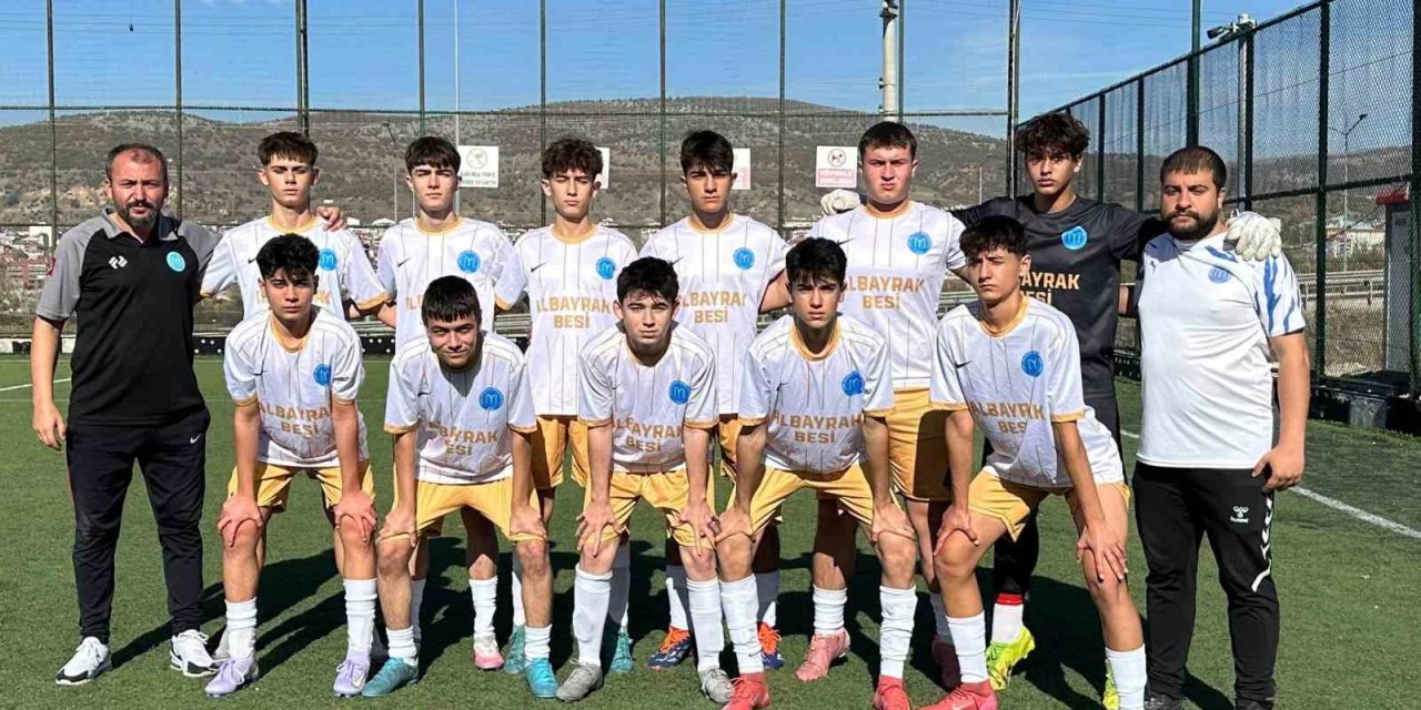 U16 Gençler Ligi’nde 3 Maçta Fileler 20 Kez Havalandı