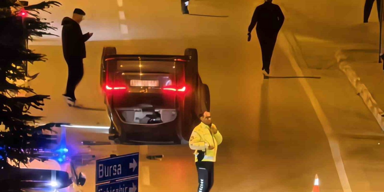 Kaza Yapan Araç Takla Attı!