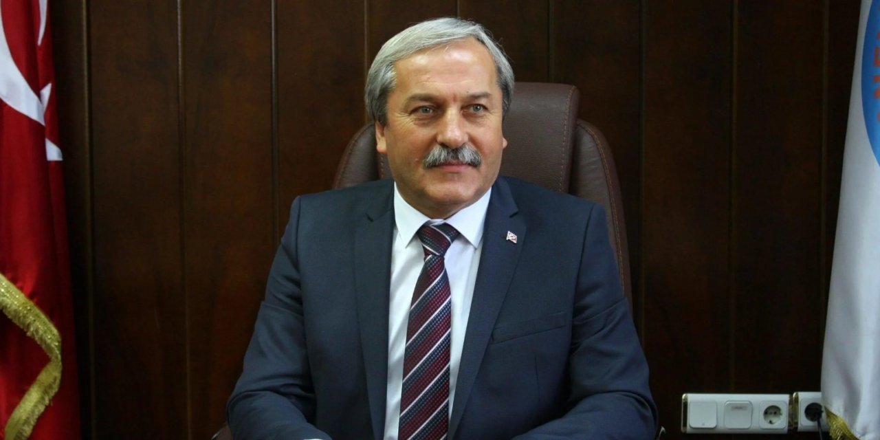 Münür Şahin; "Trump, İslam Ülkelerini Haraca Bağladı!"