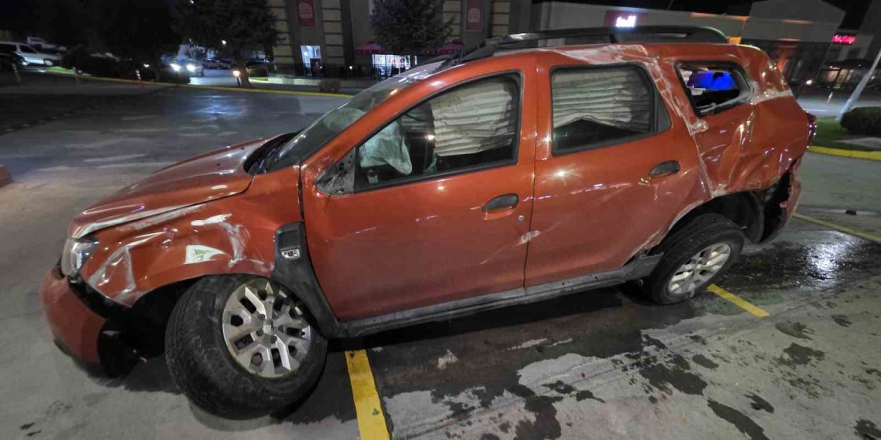 Bariyerlere Çarptı!