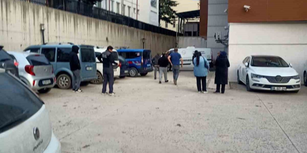 Budadığı Ağaçtan Düşen Adam Hayatını Kaybetti