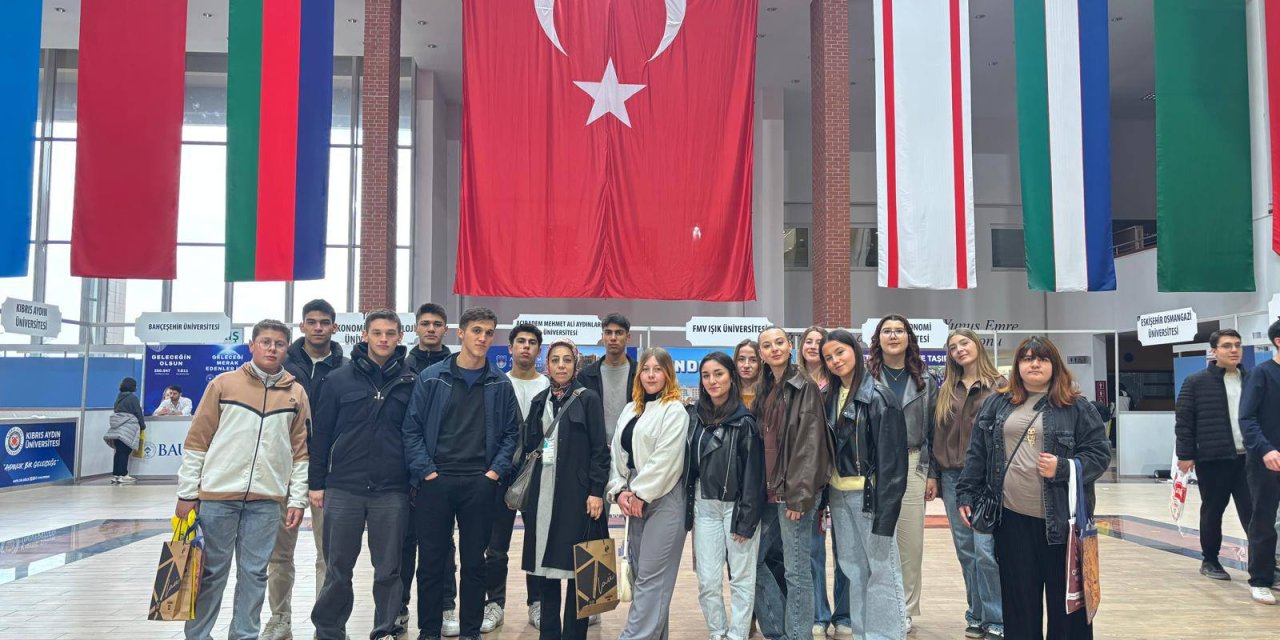 Bilecikli Öğrenciler Eskişehir'de Tercih ve Tanıtım Fuarına Katıldı