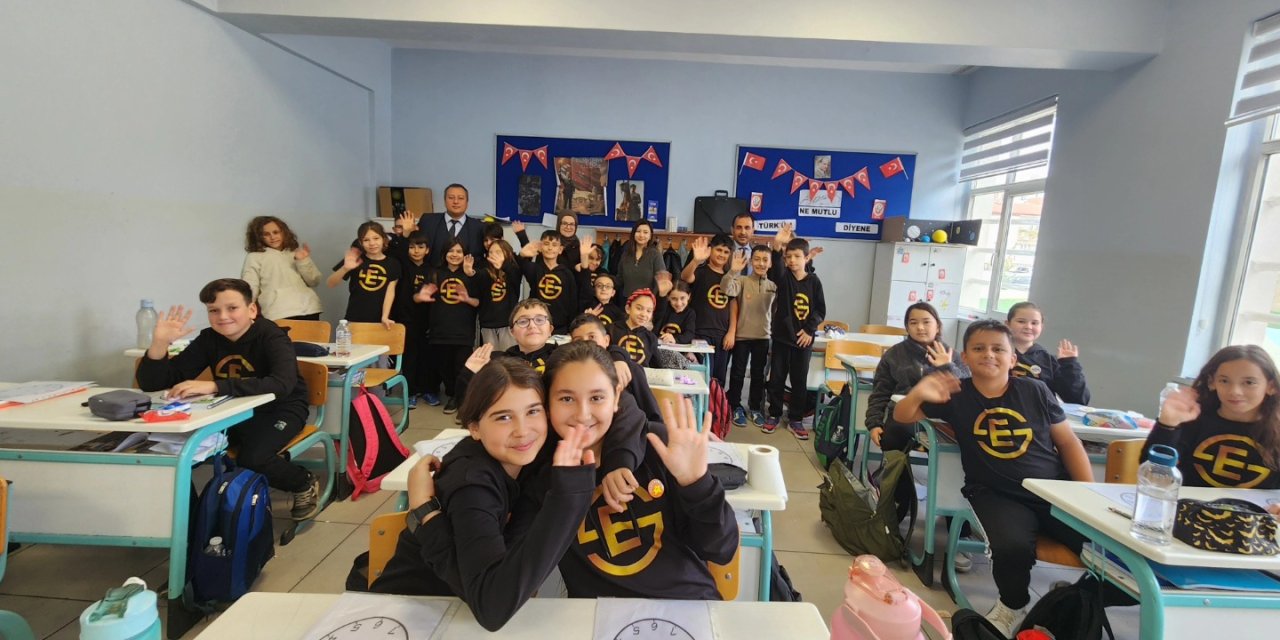 Söğüt'te Öğrencilere Moral Ziyareti