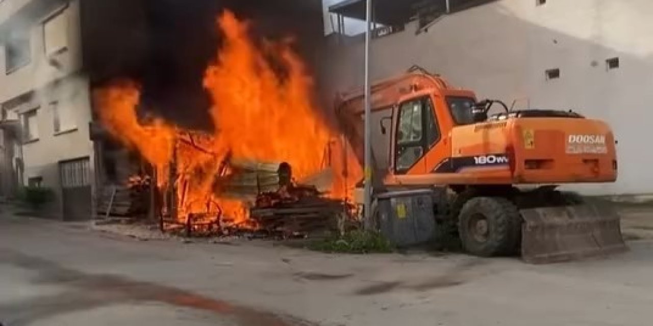 Baraka Yangını Paniğe Neden Oldu