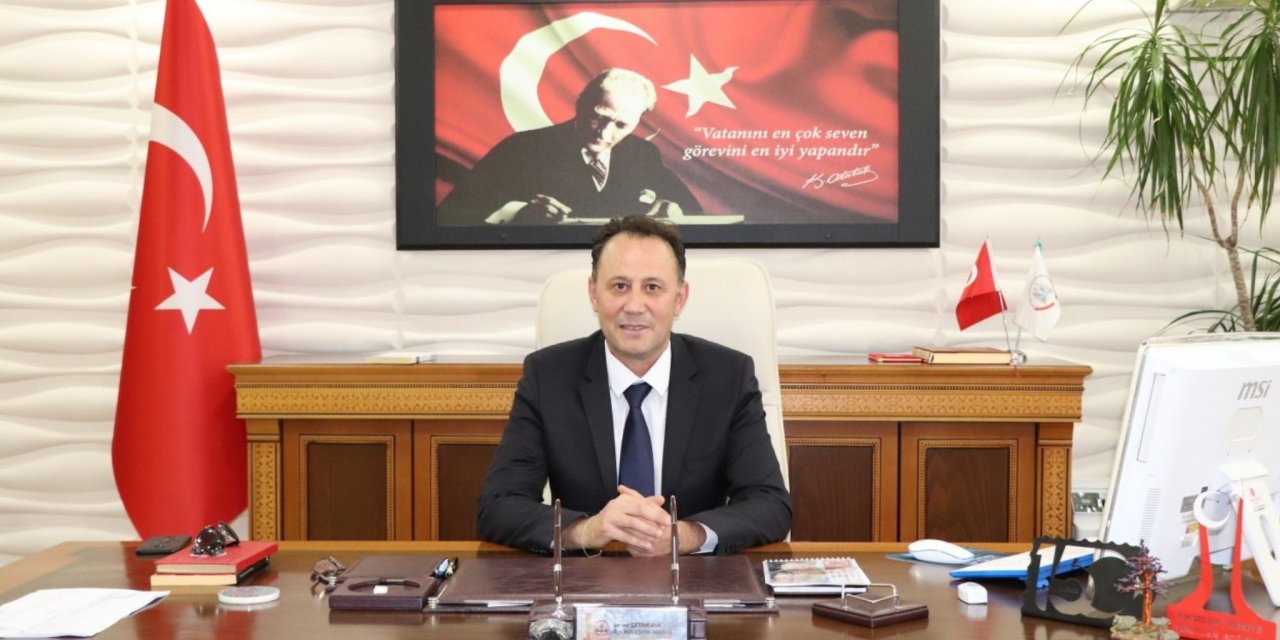 Müdür Çetinkaya'dan Öğretmenler Günü Mesajı